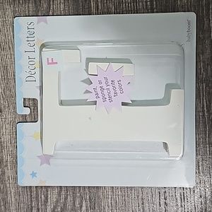 Baby Boom wooden decor letters. Letter F